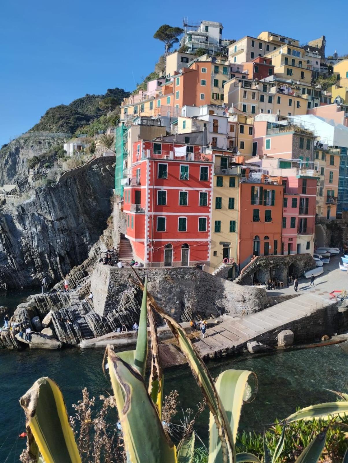 Casa Vacanze Andrea La Tua Base Per Visitare Il Mare Delle Cinque Terre Apartment La Spezia Exterior foto